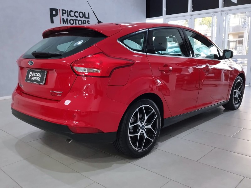 FOCUS 2.0 TITANIUM HATCH 16V FLEX 4P AUTOMÁTICO - 2016 - CAXIAS DO SUL