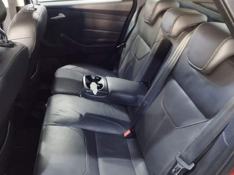 FOCUS 2.0 TITANIUM HATCH 16V FLEX 4P AUTOMÁTICO - 2016 - CAXIAS DO SUL