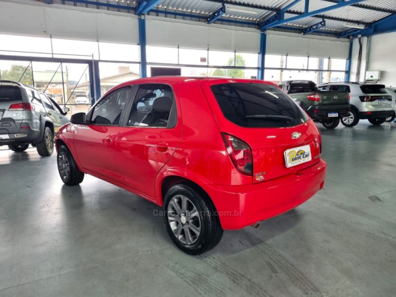CELTA 1.0 MPFI LT 8V FLEX 4P MANUAL - 2014 - VACARIA