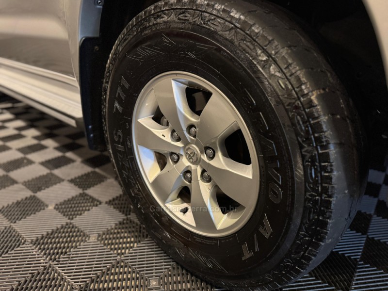 HILUX 2.7 SRV 4X4 CD 16V FLEX 4P AUTOMÁTICO - 2013 - FARROUPILHA