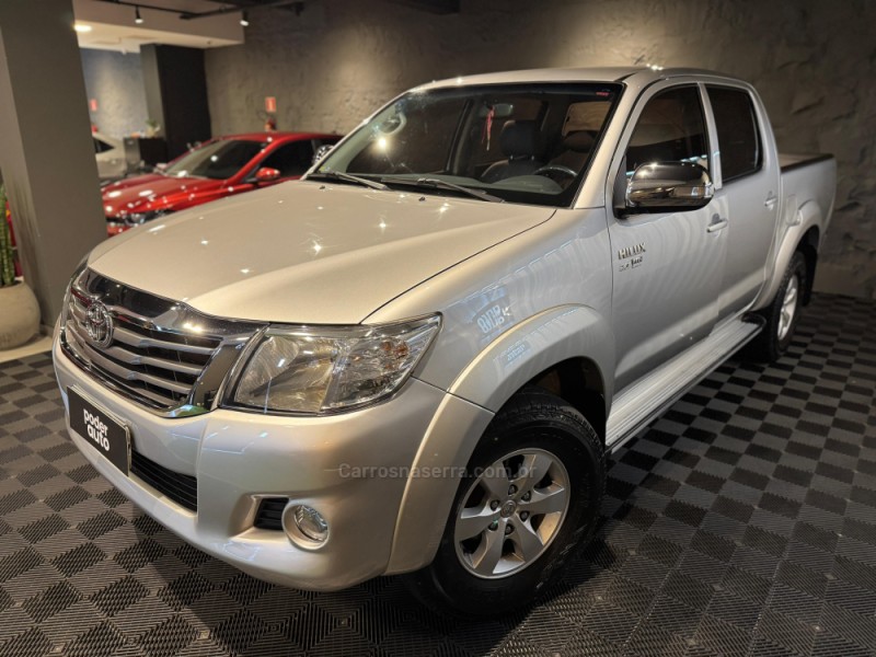 HILUX 2.7 SRV 4X4 CD 16V FLEX 4P AUTOMÁTICO - 2013 - FARROUPILHA