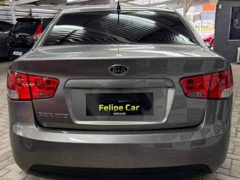 CERATO 1.6 EX SEDAN 16V GASOLINA 4P MANUAL - 2010 - CAXIAS DO SUL