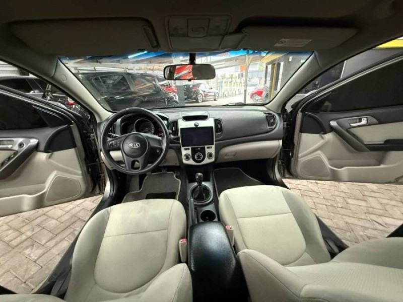 CERATO 1.6 EX SEDAN 16V GASOLINA 4P MANUAL - 2010 - CAXIAS DO SUL
