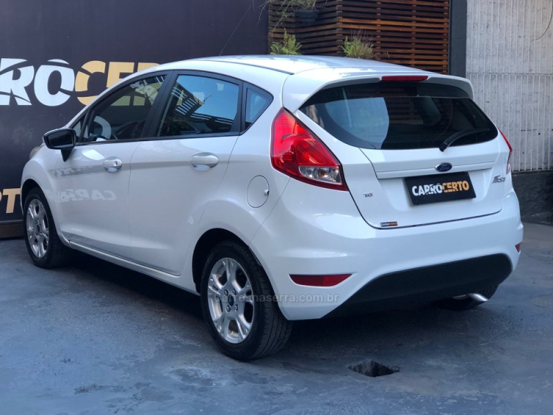 FIESTA 1.6 SE HATCH 16V FLEX 4P MANUAL - 2015 - NOVO HAMBURGO