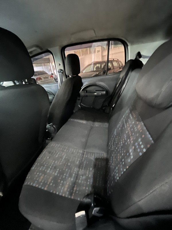 UNO 1.0 EVO VIVACE 8V FLEX 4P MANUAL - 2013 - CAXIAS DO SUL