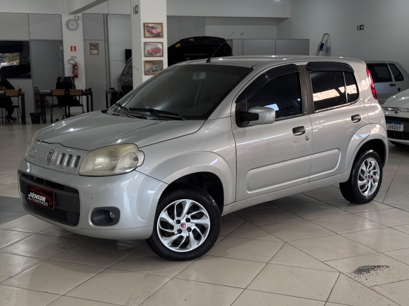 UNO 1.0 EVO VIVACE 8V FLEX 4P MANUAL - 2013 - CAXIAS DO SUL