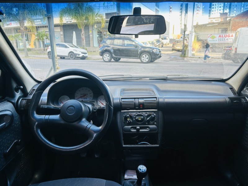 CORSA 1.0 MPFI WIND SEDAN 8V GASOLINA 4P MANUAL - 2001 - CAXIAS DO SUL
