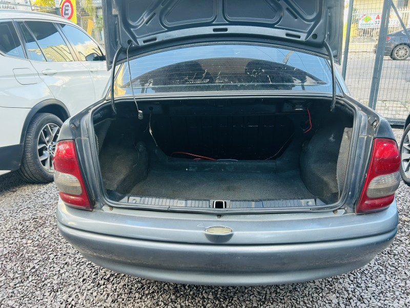 CORSA 1.0 MPFI WIND SEDAN 8V GASOLINA 4P MANUAL - 2001 - CAXIAS DO SUL