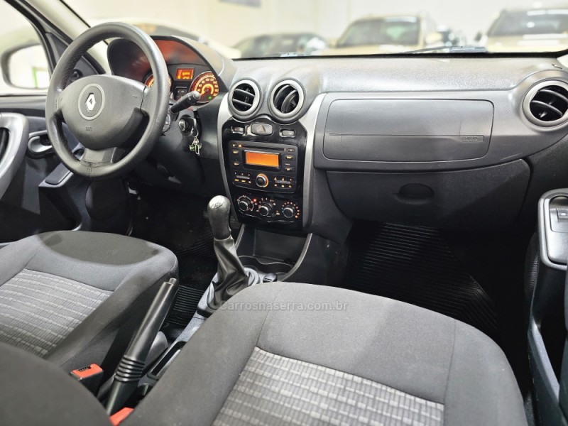 SANDERO 1.6 EXPRESSION 8V FLEX 4P MANUAL - 2014 - SAPUCAIA DO SUL