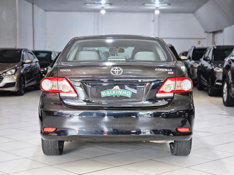 COROLLA 2.0 XEI 16V FLEX 4P AUTOMÁTICO - 2013 - SAPUCAIA DO SUL