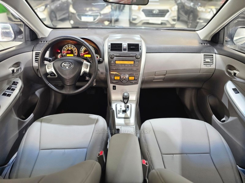 COROLLA 2.0 XEI 16V FLEX 4P AUTOMÁTICO - 2013 - SAPUCAIA DO SUL