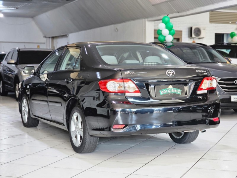 COROLLA 2.0 XEI 16V FLEX 4P AUTOMÁTICO - 2013 - SAPUCAIA DO SUL