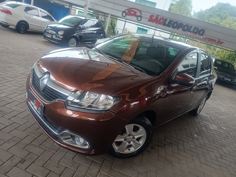 LOGAN 1.6 DYNAMIQUE 8V FLEX 4P MANUAL - 2015 - CAXIAS DO SUL