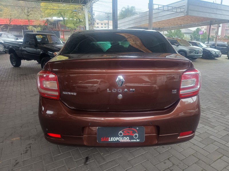 LOGAN 1.6 DYNAMIQUE 8V FLEX 4P MANUAL - 2015 - CAXIAS DO SUL