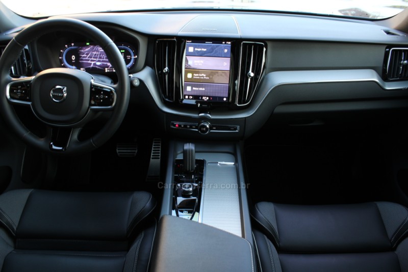 XC60 2.0 T8 R DESIGN HYBRID GASOLINA 4P AUTOMÁTICO - 2022 - CAXIAS DO SUL
