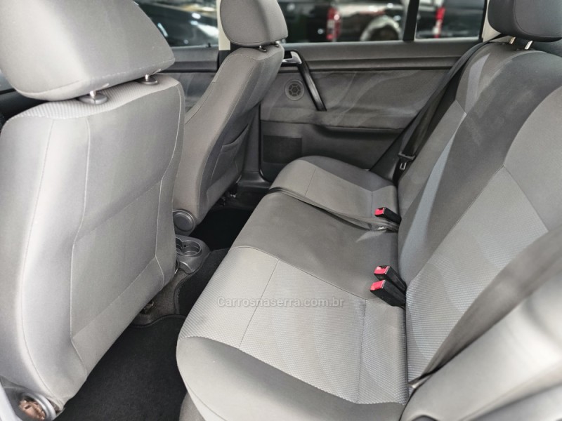 POLO SEDAN 1.6 MI 8V FLEX 4P MANUAL - 2009 - SAPUCAIA DO SUL