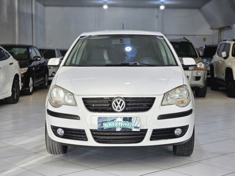 POLO SEDAN 1.6 MI 8V FLEX 4P MANUAL - 2009 - SAPUCAIA DO SUL