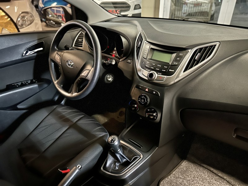 HB20 1.0 COMFORT PLUS 12V FLEX 4P MANUAL - 2015 - CAXIAS DO SUL