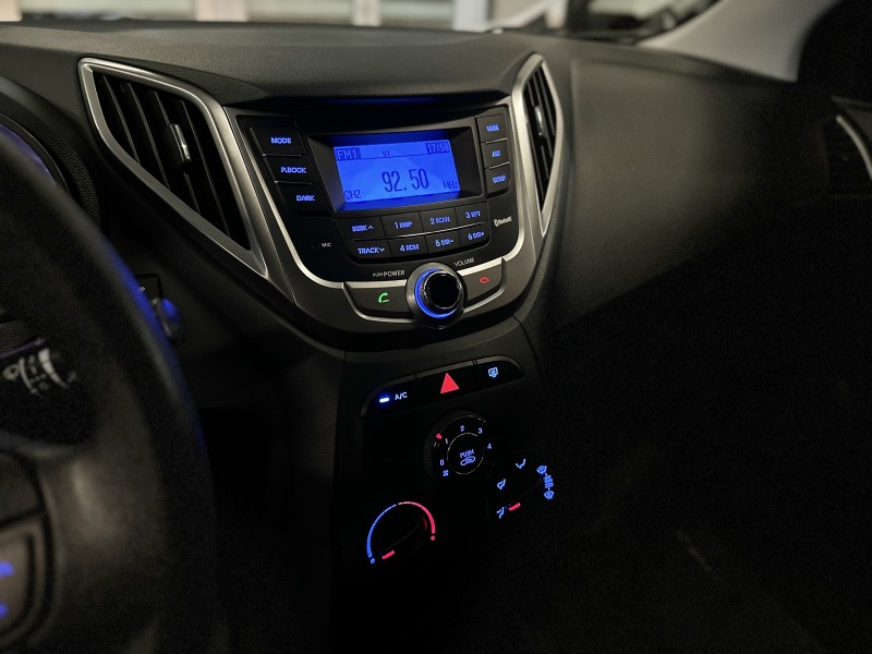 HB20 1.0 COMFORT PLUS 12V FLEX 4P MANUAL - 2015 - CAXIAS DO SUL