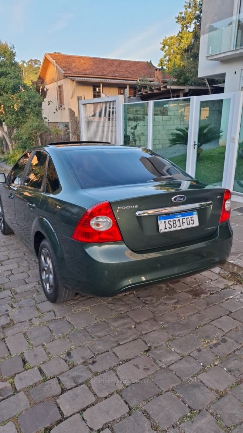 focus 2.0 titanium plus 16v flex 4p automatico 2011 bento goncalves