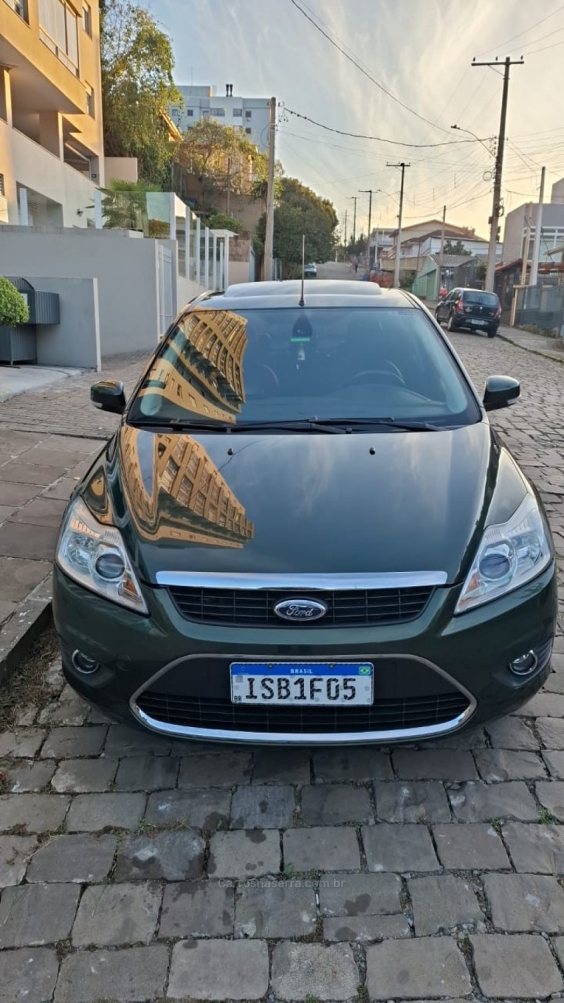 FOCUS 2.0 TITANIUM PLUS 16V FLEX 4P AUTOMÁTICO - 2011 - BENTO GONçALVES