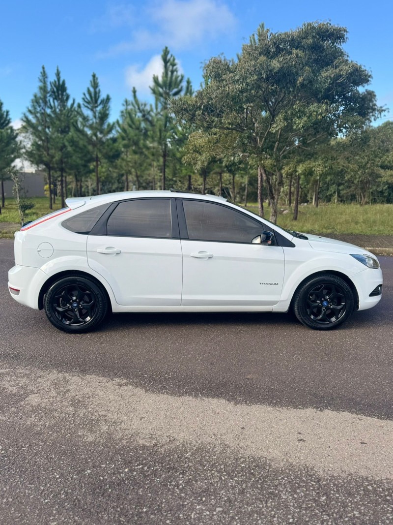 FOCUS 2.0 TITANIUM 16V FLEX 4P AUTOMÁTICO - 2011 - BENTO GONçALVES