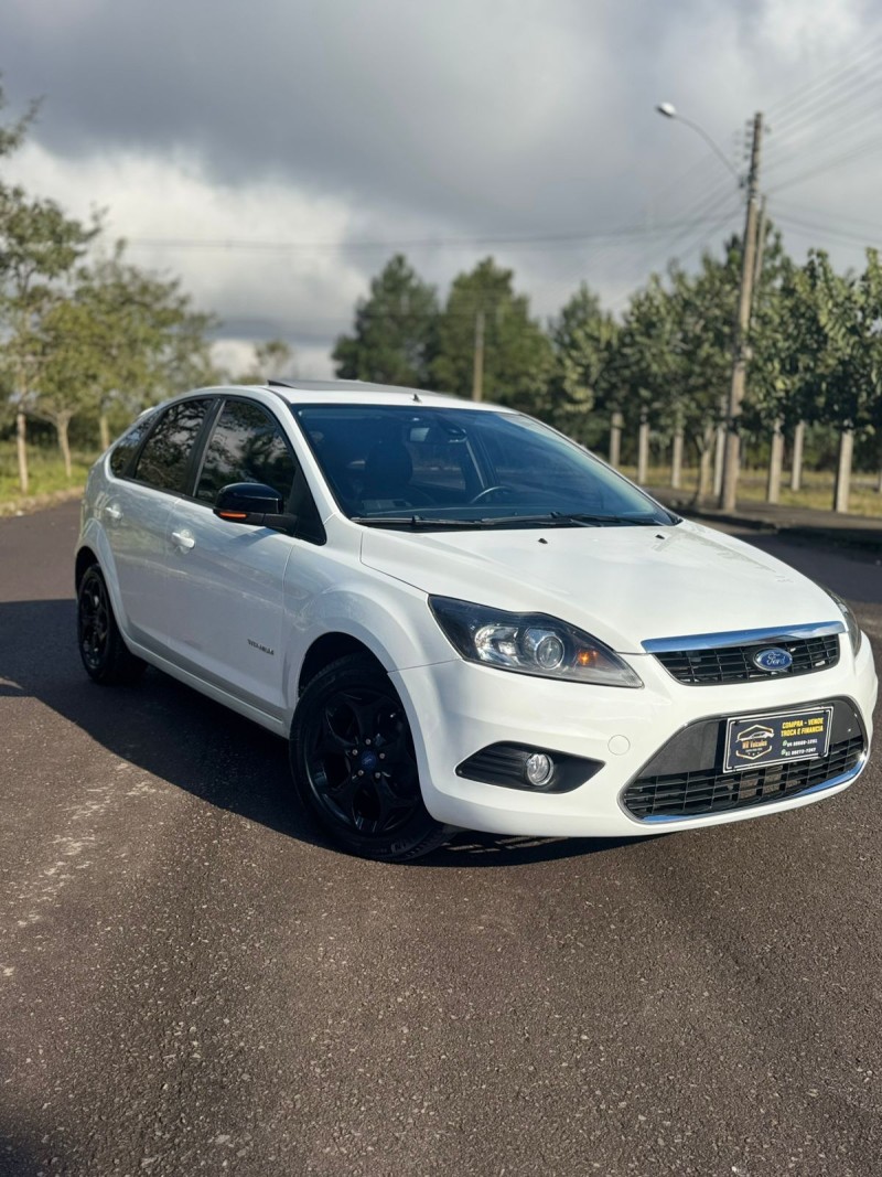 FOCUS 2.0 TITANIUM 16V FLEX 4P AUTOMÁTICO