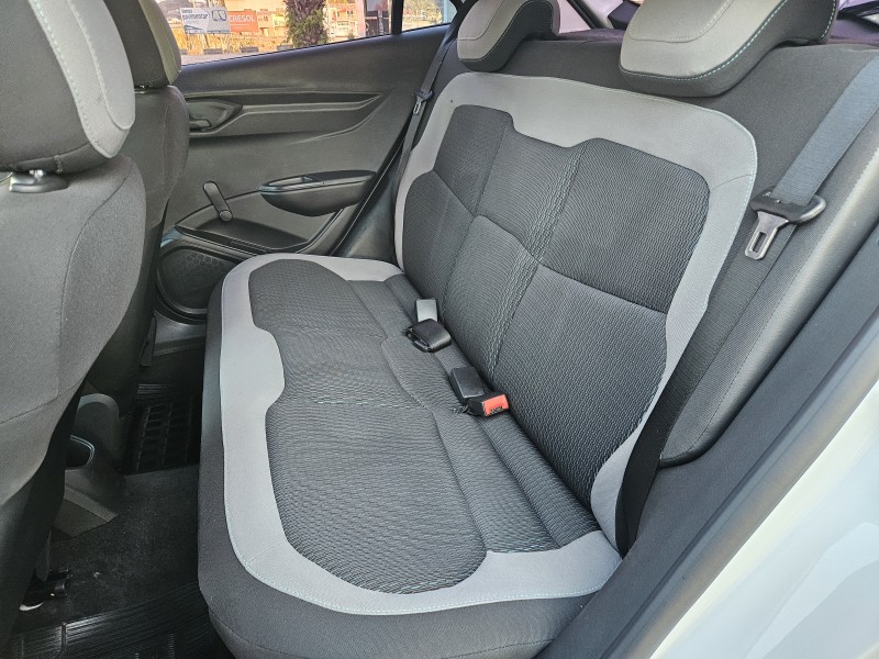 ONIX 1.0 LT 12V FLEX 4P MANUAL - 2015 - BOM PRINCíPIO