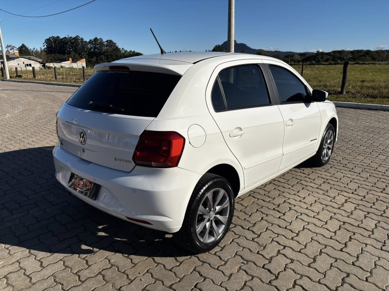 GOL 1.6 MSI TOTALFLEX COMFORTLINE 4P I-MOTION - 2017 - CANDELáRIA