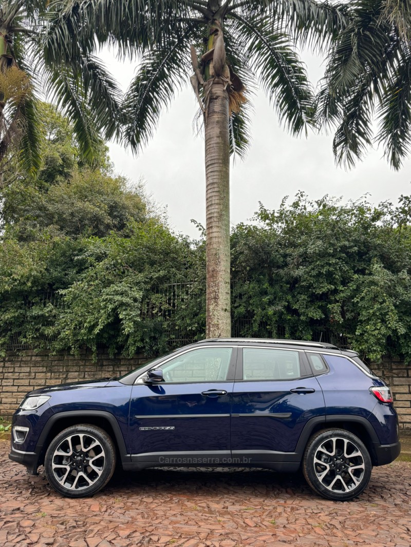 COMPASS 2.0 16V FLEX LIMITED AUTOMÁTICO - 2020 - LAJEADO