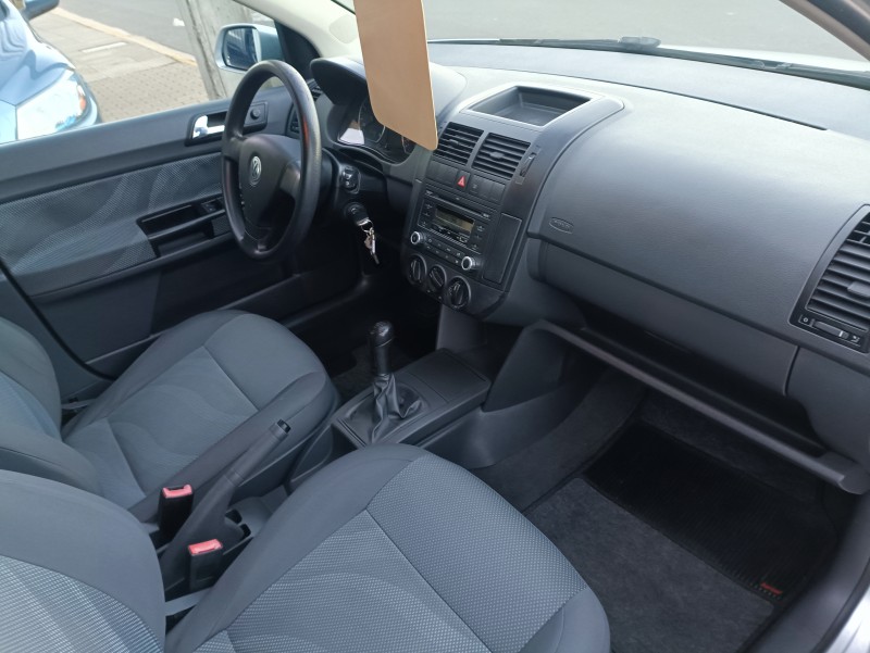 POLO 1.6 MI 8V TOTAL FLEX 4P MANUAL - 2011 - BOM PRINCíPIO