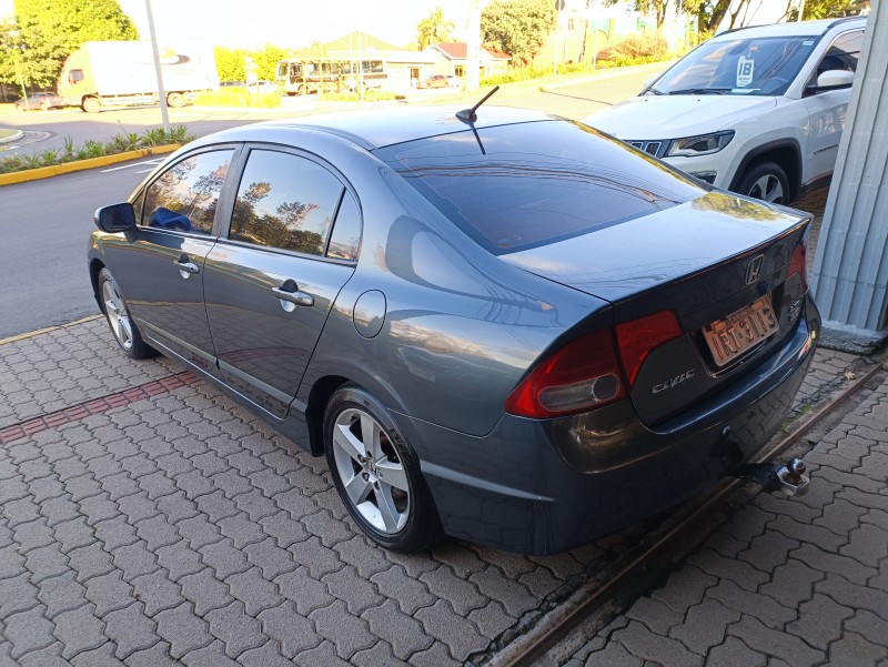 CIVIC 1.8 LXS 16V FLEX 4P AUTOMÁTICO - 2008 - BOM PRINCíPIO