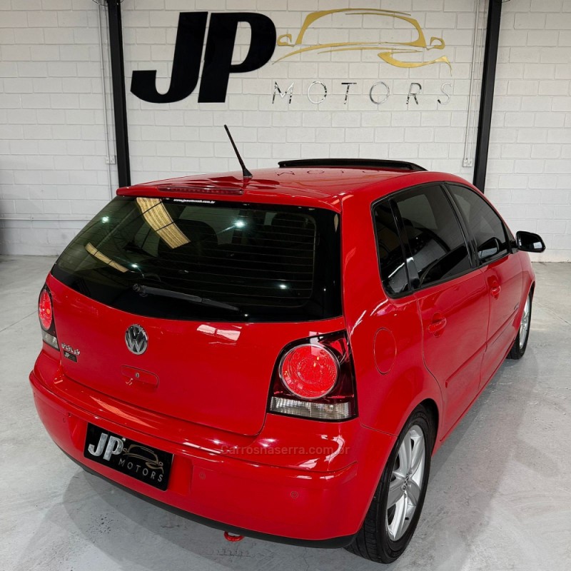 POLO 1.6 MI 8V TOTAL FLEX 4P MANUAL - 2011 - NOVO HAMBURGO