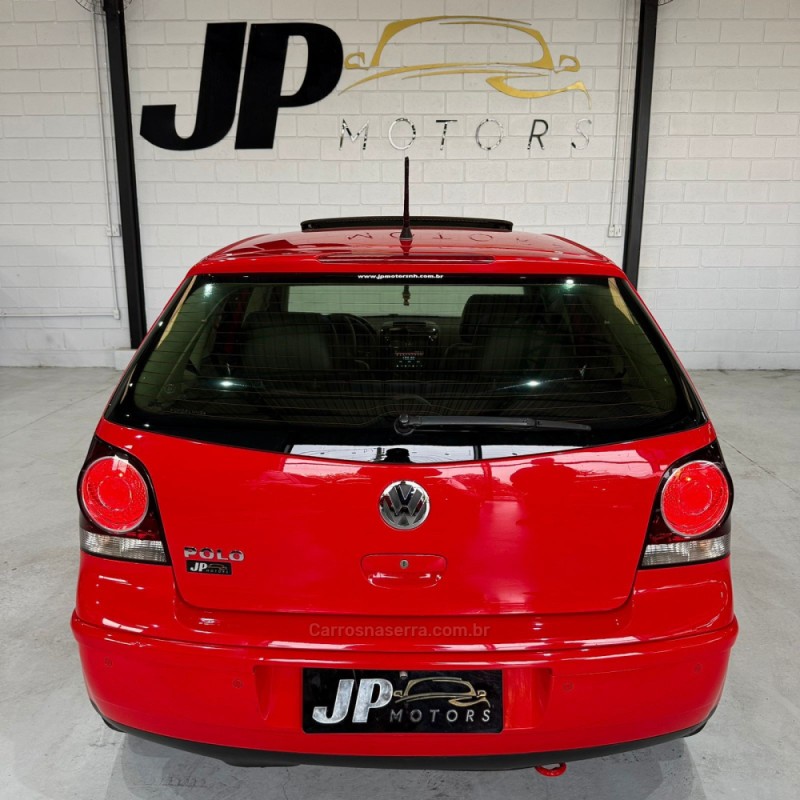 POLO 1.6 MI 8V TOTAL FLEX 4P MANUAL - 2011 - NOVO HAMBURGO