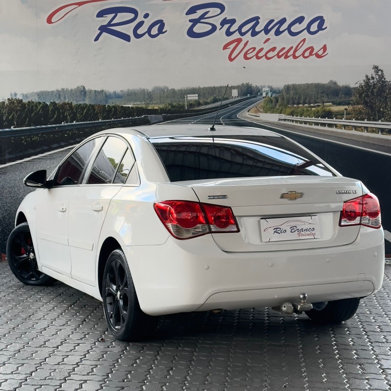 CRUZE 1.8 LT 16V FLEX 4P AUTOMÁTICO - 2013 - CAXIAS DO SUL