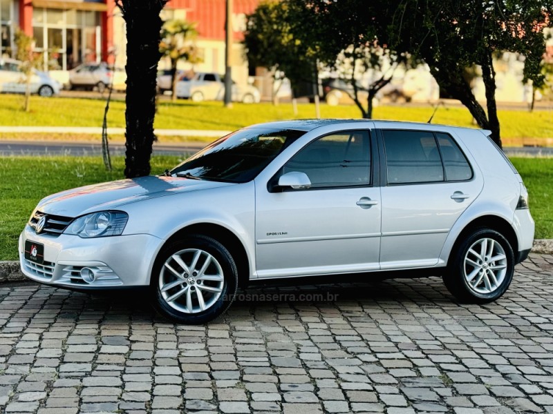 GOLF 1.6 MI SPORTLINE 8V FLEX 4P MANUAL - 2011 - CASCA