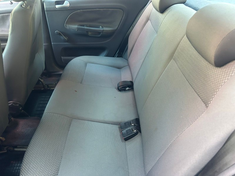 VOYAGE 1.6 MI 8V FLEX 4P MANUAL - 2012 - TRêS COROAS