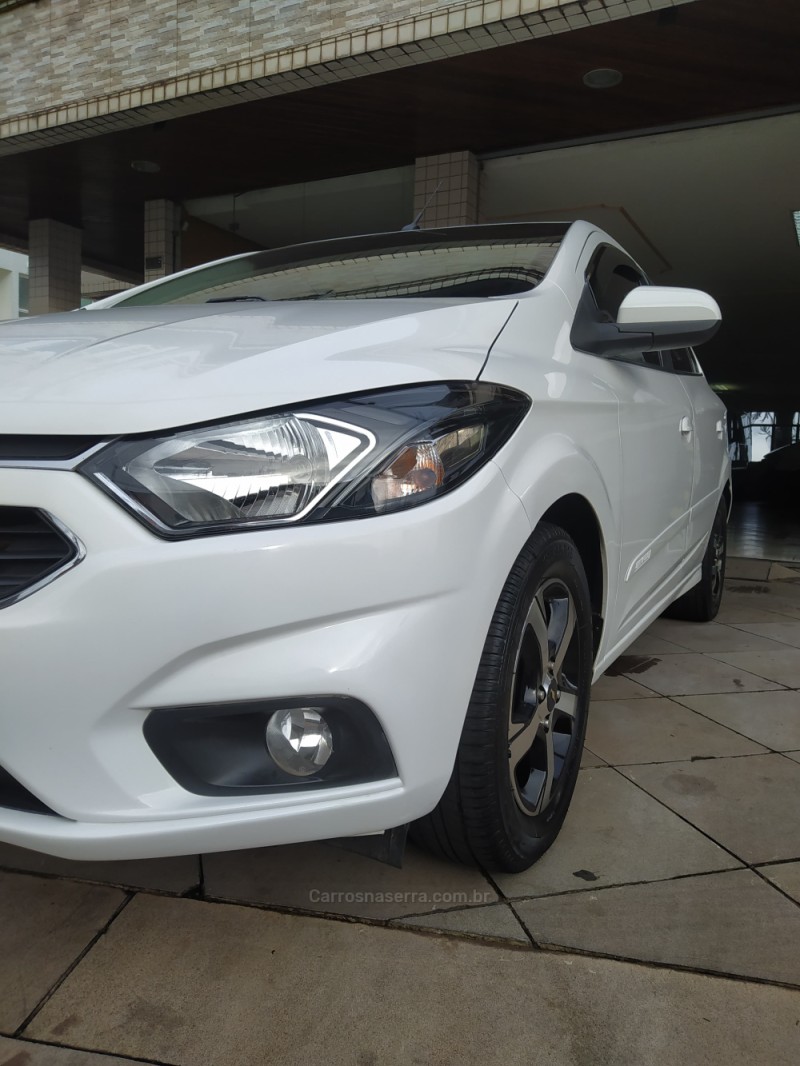 ONIX 1.4 MPFI LTZ 8V FLEX 4P MANUAL - 2017 - BENTO GONçALVES