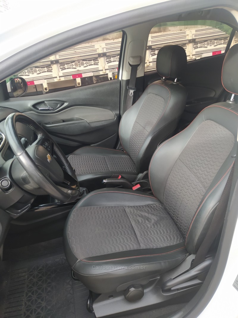 ONIX 1.4 MPFI LTZ 8V FLEX 4P MANUAL - 2017 - BENTO GONçALVES