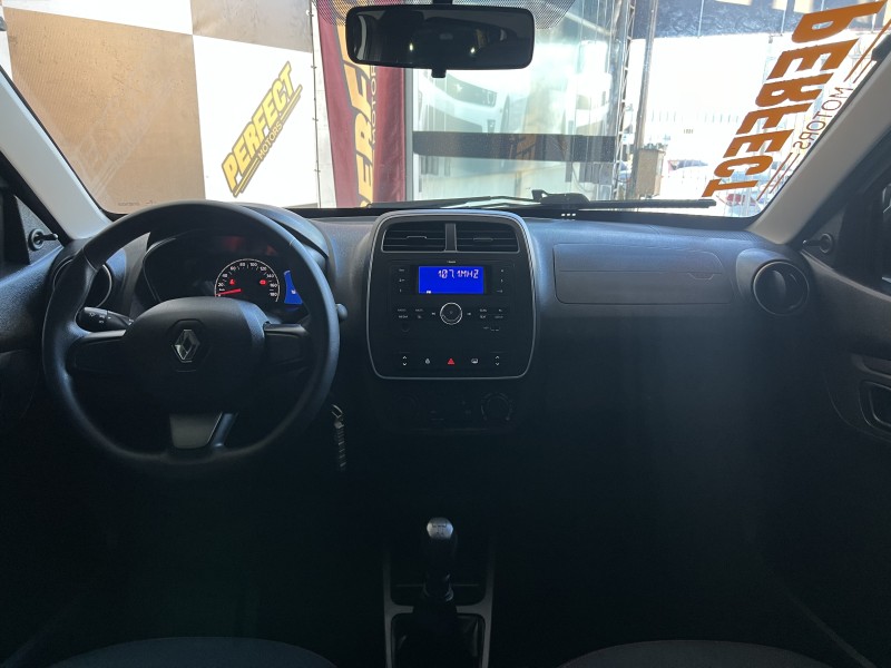 KWID 1.0 12V SCE FLEX ZEN MANUAL - 2020 - PORTãO