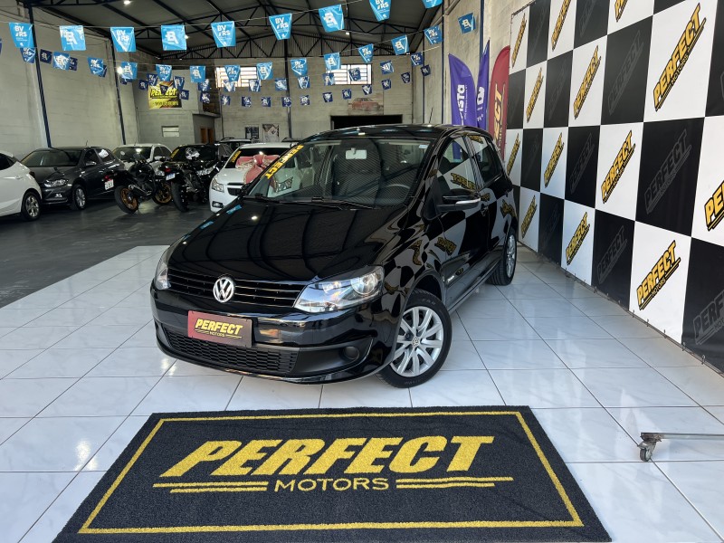 FOX 1.0 ITREND 8V FLEX 4P MANUAL - 2013 - PORTãO