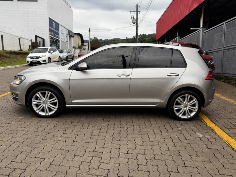 golf 1.0 tsi comfortline 12v total flex 4p manual 2017 feliz