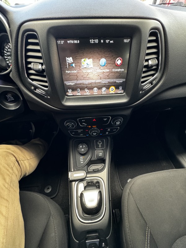 COMPASS 2.0 16V DIESEL LONGITUDE 4X4 AUTOMÁTICO - 2017 - CAXIAS DO SUL