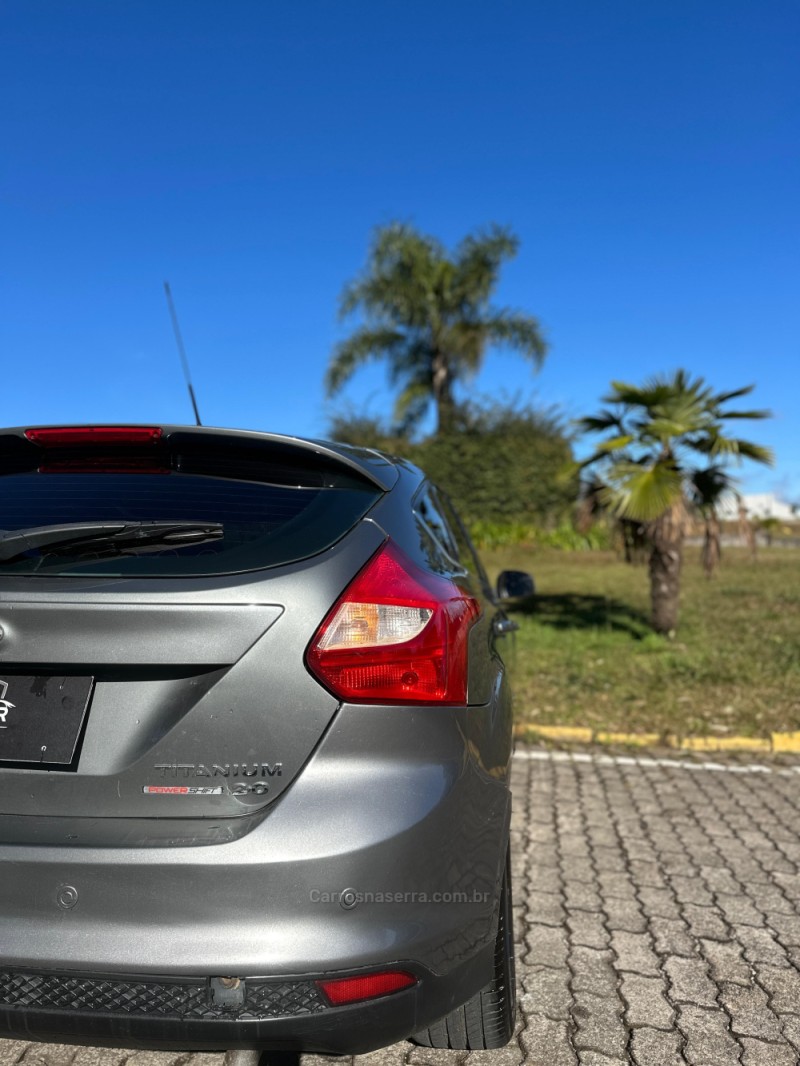 FOCUS 2.0 TITANIUM HATCH 16V FLEX 4P AUTOMÁTICO - 2015 - CAXIAS DO SUL