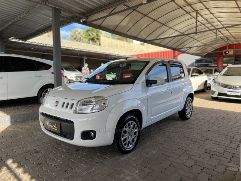 uno 1.0 vivace 8v flex 4p manual 2014 bom principio