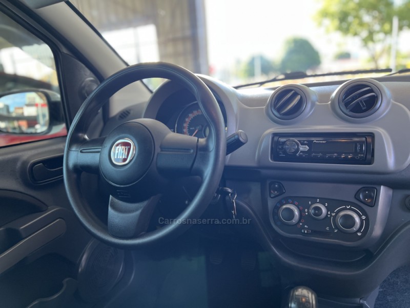 UNO 1.0 VIVACE 8V FLEX 4P MANUAL - 2014 - BOM PRINCíPIO