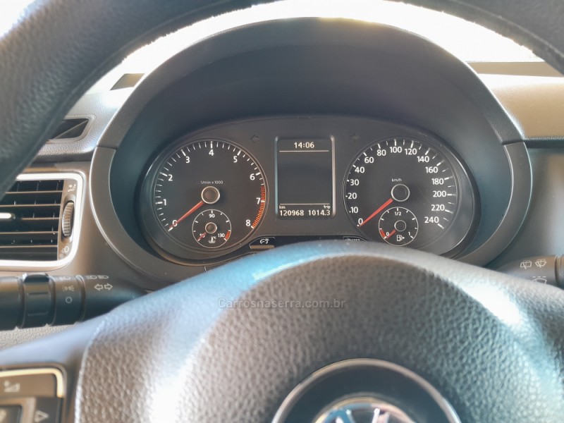 FOX 1.6 MI 8V FLEX 4P MANUAL - 2013 - VERANóPOLIS