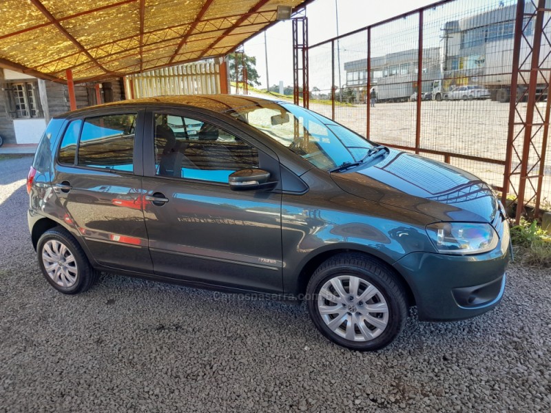 FOX 1.6 MI 8V FLEX 4P MANUAL - 2013 - VERANóPOLIS