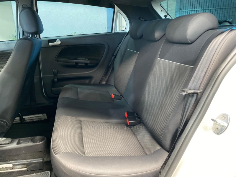 GOL 1.0 MI TRACK 8V FLEX 4P MANUAL - 2018 - VACARIA