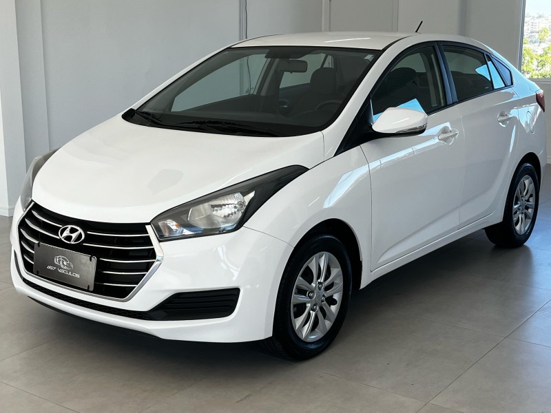 HB20S 1.6 COMFORT PLUS 16V FLEX 4P AUTOMÁTICO - 2017 - BENTO GONçALVES